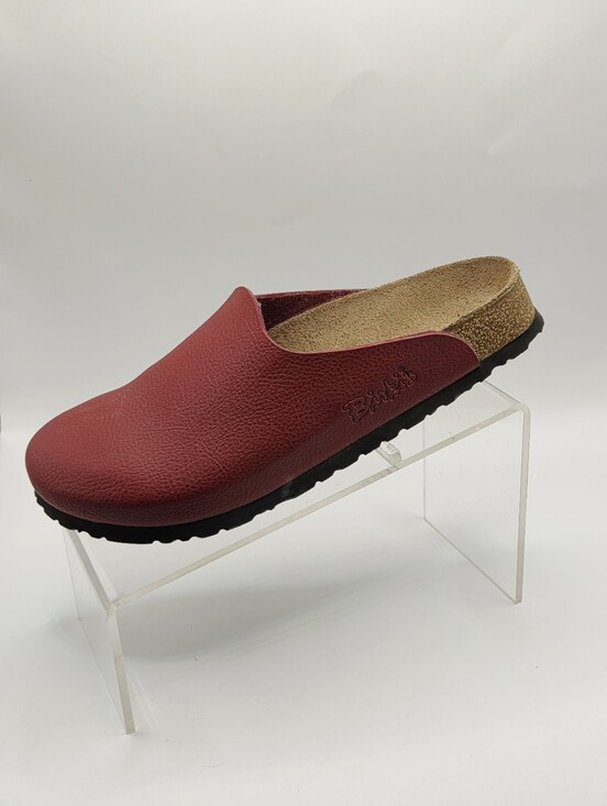 Birkenstock Shoes - Birki’s By Birkenstock Camden Clogs/Red Pebble Leather Size 40/US Ladies Size 9